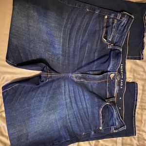 AE Women’s Super Stretch Skinny Kick Jeans